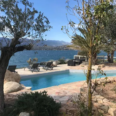 Maranatha, Location De Pieds Dans L'eau Porto-Vecchio (Corsica)