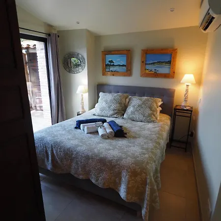 Maranatha, Location De Pieds Dans L'eau Guest house *